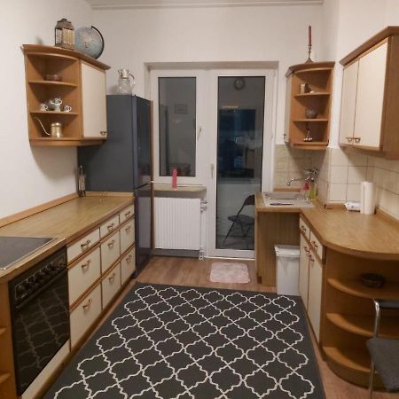 1 Zimmerwohnung Mit Kueche, Balkon Und Badezimmer In Duesseldorf Apartmen Екстер'єр фото