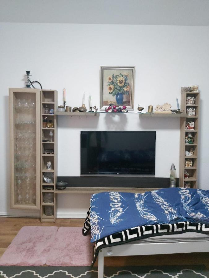 1 Zimmerwohnung Mit Kueche, Balkon Und Badezimmer In Duesseldorf Apartmen Екстер'єр фото