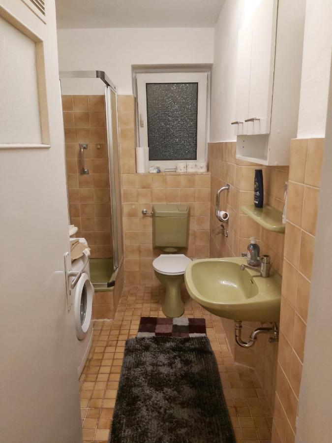 1 Zimmerwohnung Mit Kueche, Balkon Und Badezimmer In Duesseldorf Apartmen Екстер'єр фото
